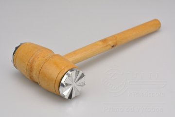 Dřevěná palička na maso s kovovými hroty (27cm) - POŠKOZENÉ KUSY Z DODAVATELE